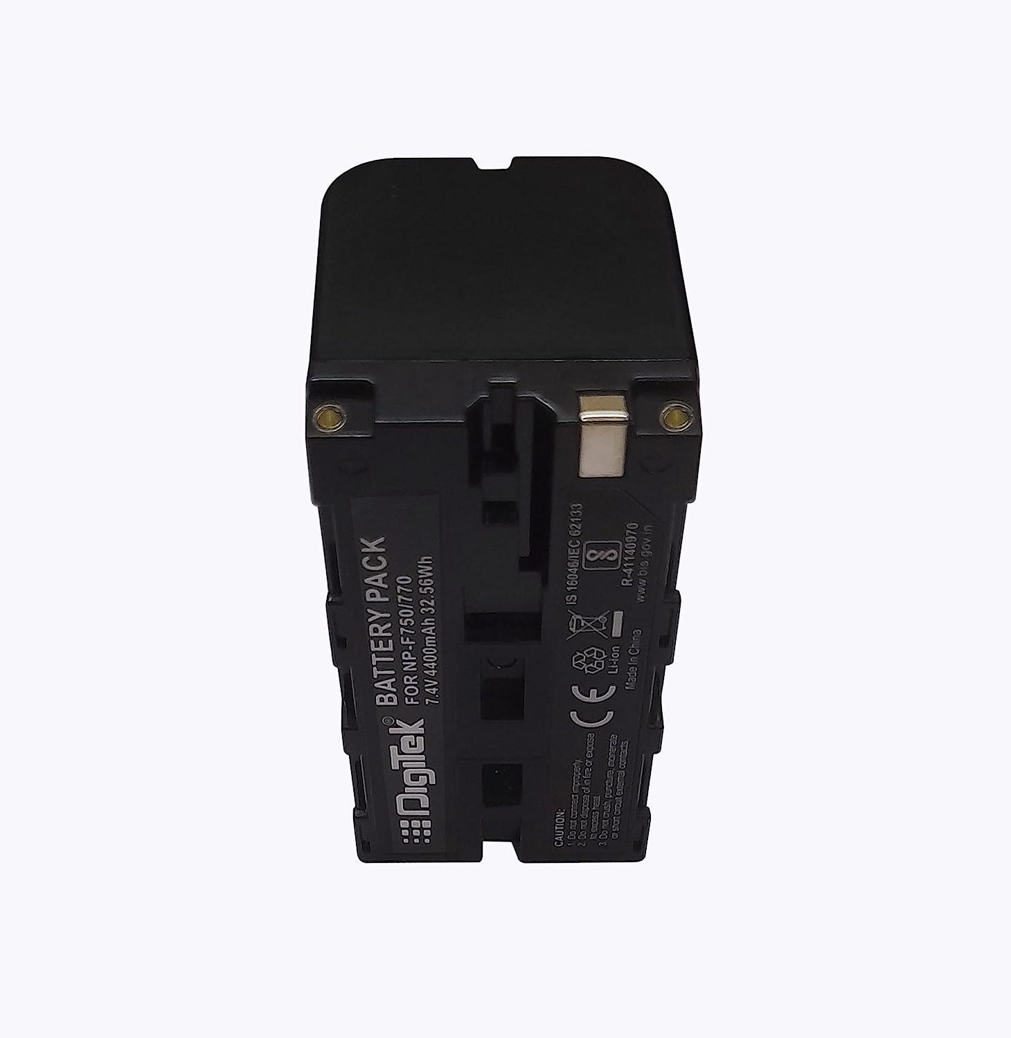 Digitek (NP-F750/F770) 4400 mAh Rechargeable Lithium-ion Battery Pack - Digitek